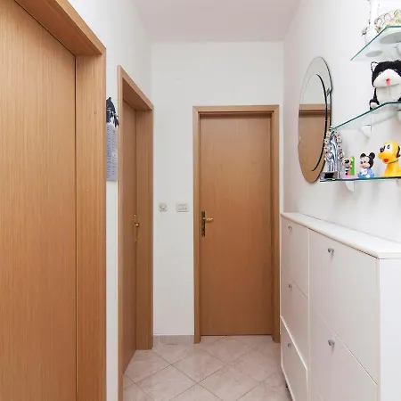 Apartment Ana Lavanda Fazana
